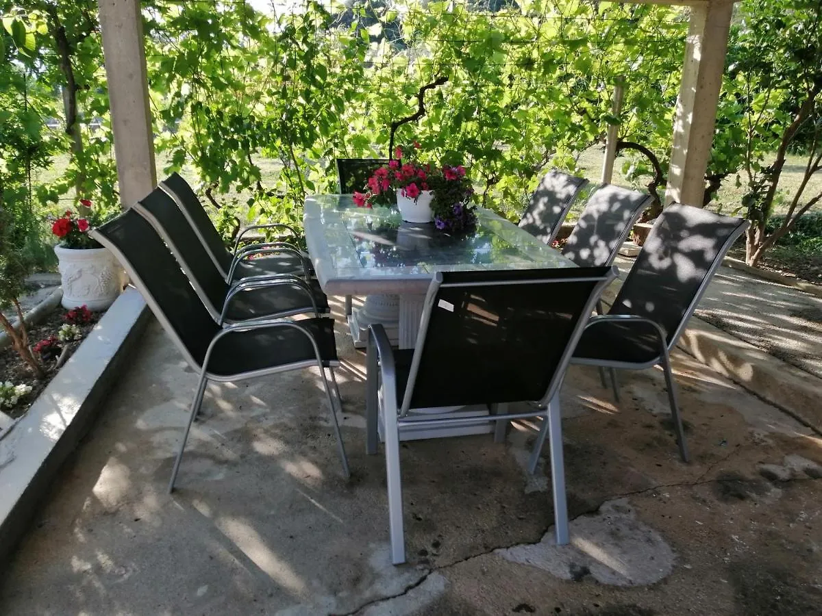 Apartment Karlić Kampor Hırvatistan